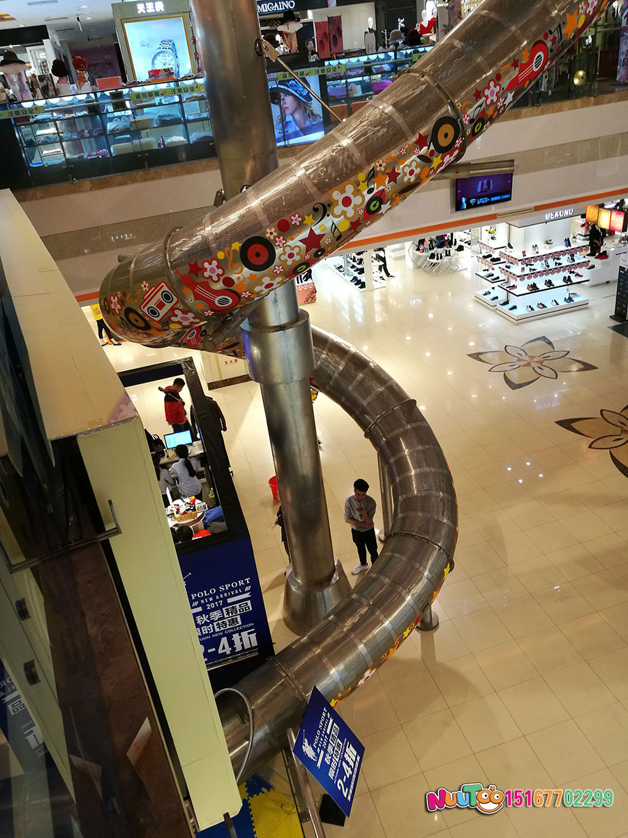 投資寶雞不銹鋼滑梯是否需要建立品牌？要看實(shí)際情況