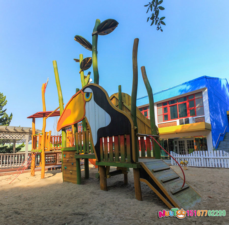 如何選擇正確的幼兒園戶外滑梯以及戶外滑梯怎么保養(yǎng)？